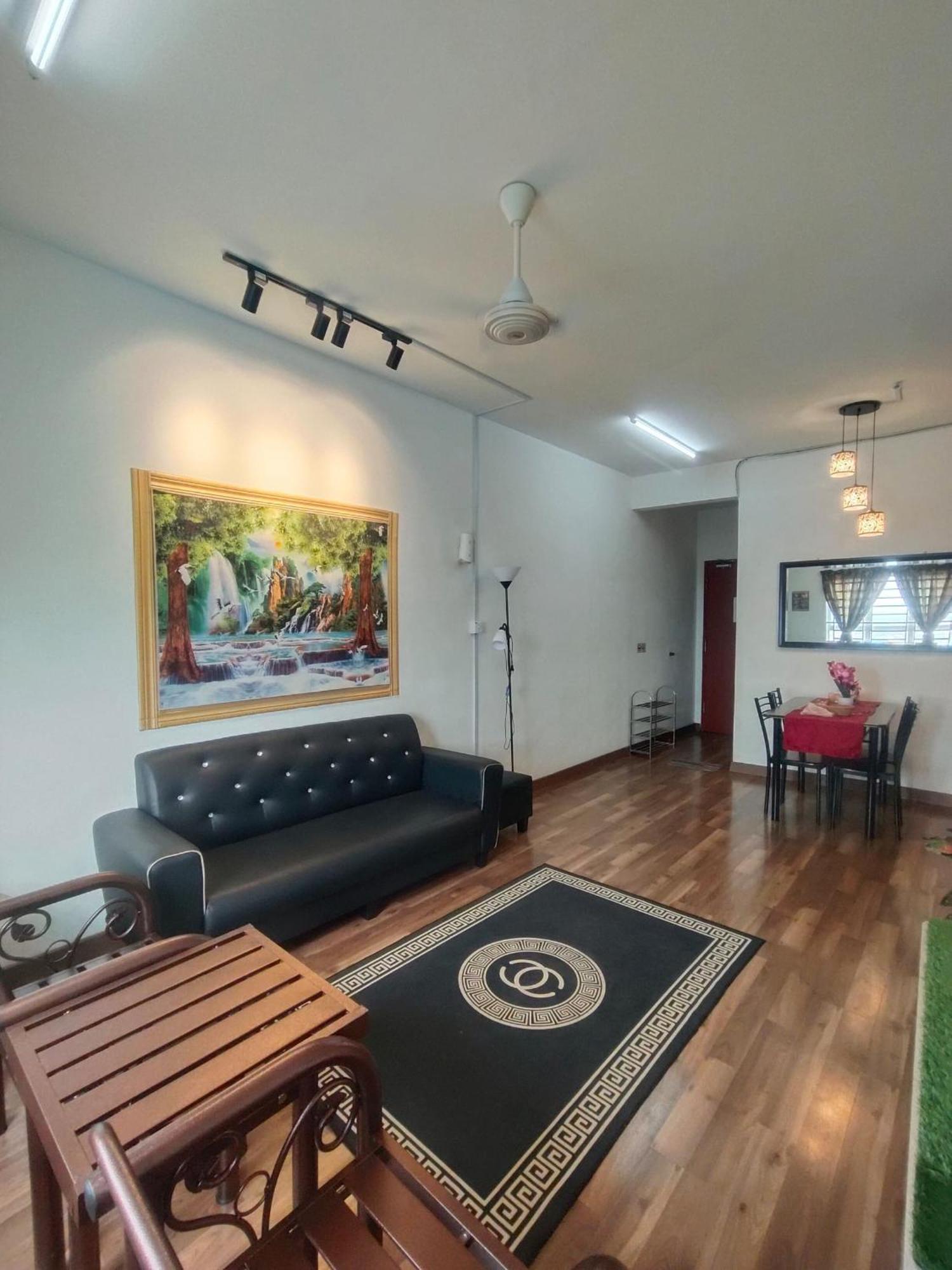 Anggerik Camelia Homestay Apartment Ladang Tok Pelam Kuala Terengganu Eksteriør bilde